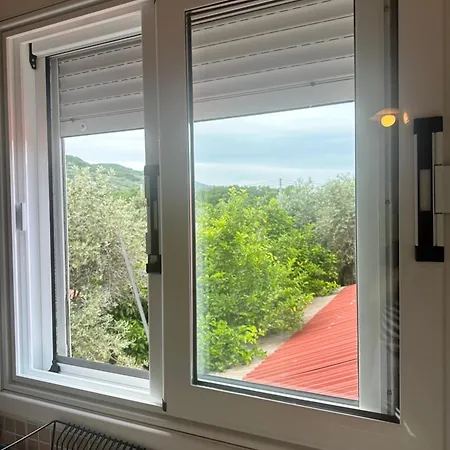 Varda Velika (Thessaly)